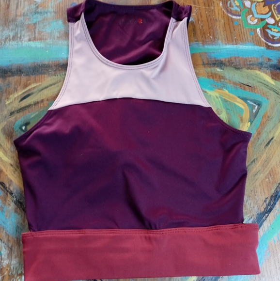 Women's petite work out tank top - Picture 1 of 6